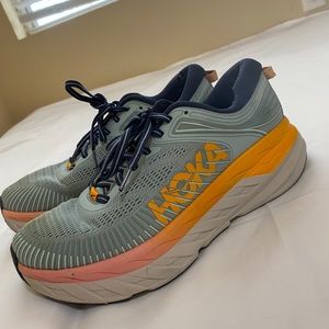 Hoka One One Bondi 7